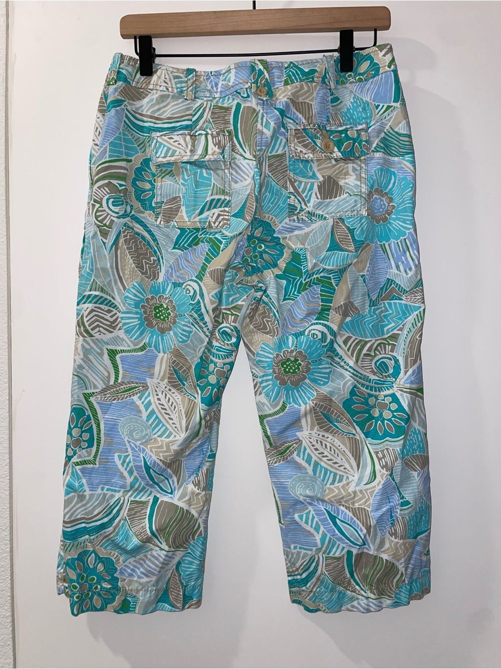 Sigrid Olsen Tropical Floral Capri Pants | Size 4 | 100% Cotton - Picture 4 of 11